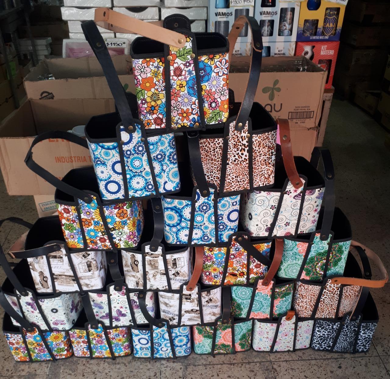 GE.MATEROS CAMIONEROS C/MANIJA               DISEñO Y LISO MATES