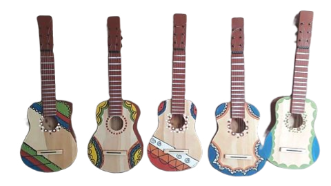 RUE.GUITARRAS MADERA CRIOLLA N7 57CM X 30CM  INSTRUMENTOS MUSICALES