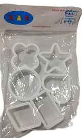 EN.MOLDES PARA GALLETITA X6U. PLASTICOS      CORTANTES DE 6CM DIAM. - ENCANTA 2025