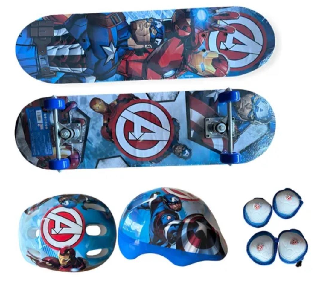 SB.SKATE VENGADORES 12009 KIT DE PROTECCION + CASCOS 79X2CM 60KG -BASE LIJA TRUCK-