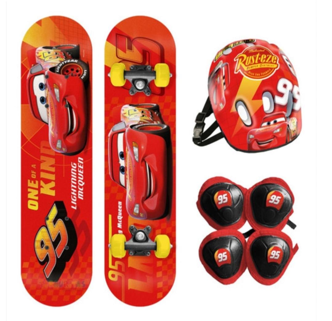SB.SKATE CARS 12100 C/KIT DE PROTECCION+CASCOS 60X15CM 30KG E/BOL PATINETAS