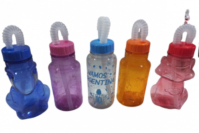 O.BOTELLAS PLASTICAS 360ML C/SORBETE INFANTILSERIGRAFIADAS ANIMALITOS - MUNDIAL ARGENTINA