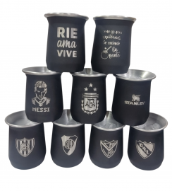 EL.MATES T/STANLEY ALUMINIO PINTADO GRABADO  BOCA RIVER STANLEY FRASES EQUIPOS FUTBOL